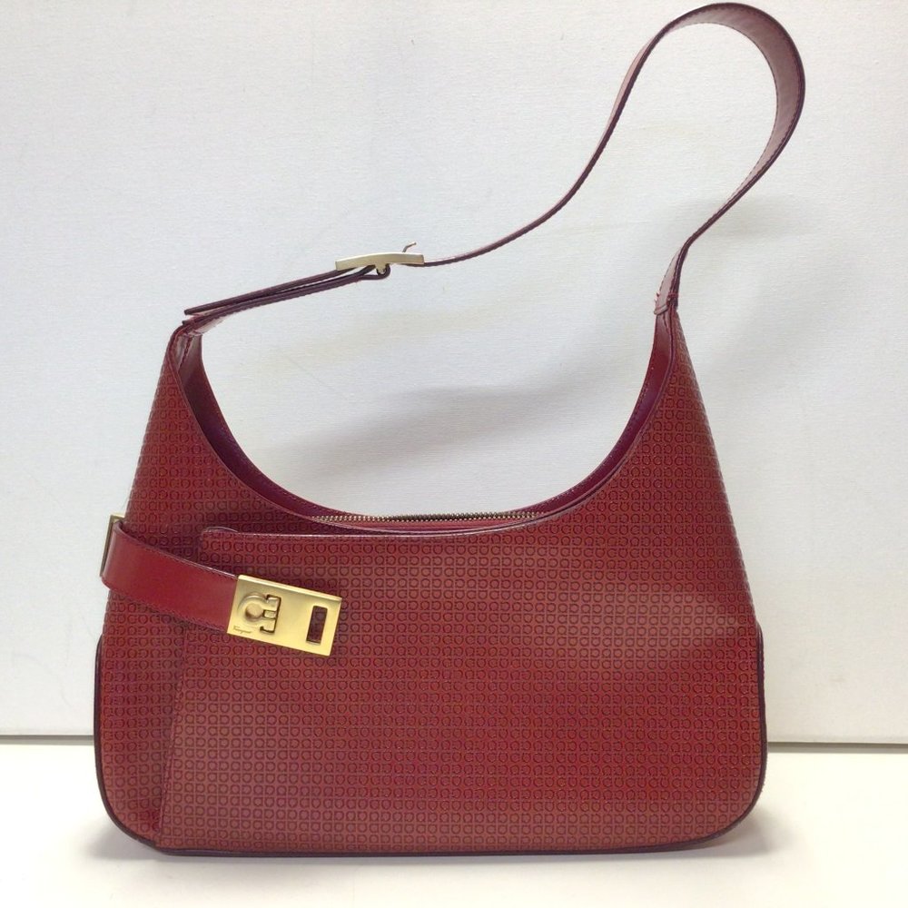 Salvatore Ferragamo Logo Embossed Leather Hobo/Shoulder  Bag